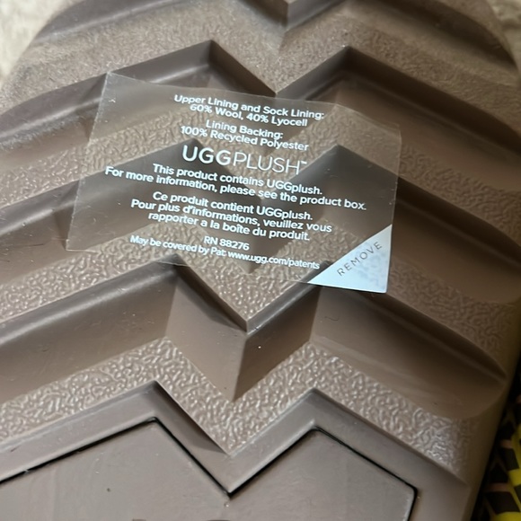 UGG Women’s Maxi Heritage Braid Clog - Picture 16 of 16